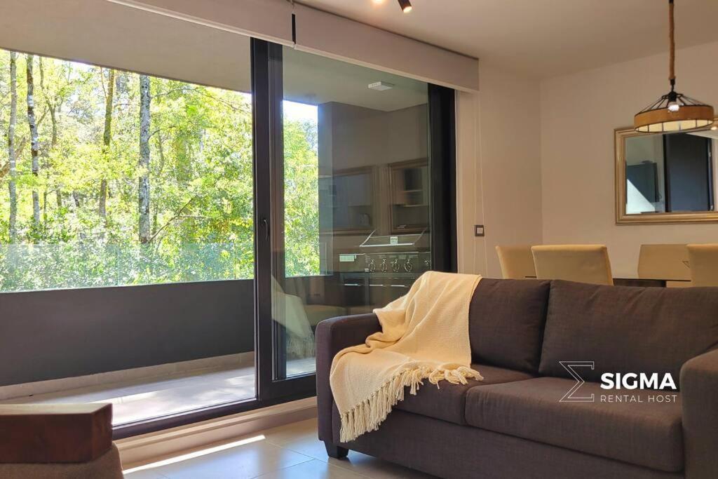 Apartment Amplio Depto Al Bosque En *